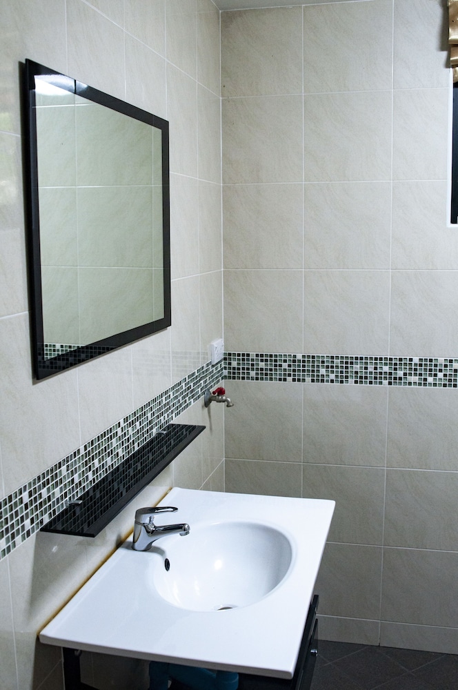 baan chom view kamala