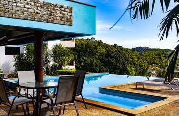 baan chom view kamala