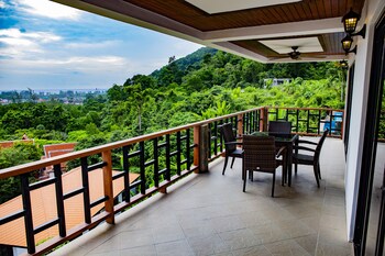 baan chom view kamala