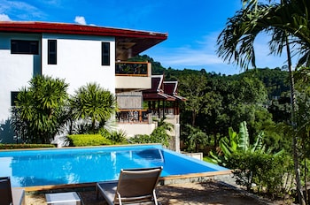 baan chom view kamala