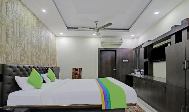 treebo archie regency