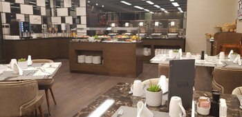 swiss belboutique bneid al gar kuwait