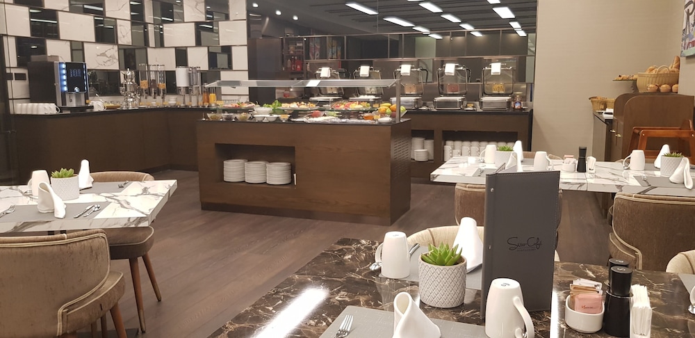 swiss belboutique bneid al gar kuwait