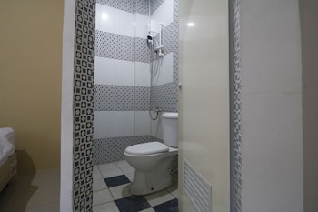 reddoorz jalan krakatau medan