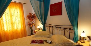 margarita hotel and suites