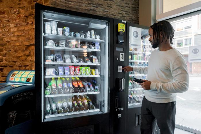 aando koln dom hostel