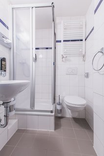 aando koln dom hostel