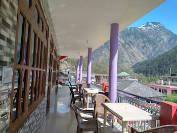 skyward cafe and guest house