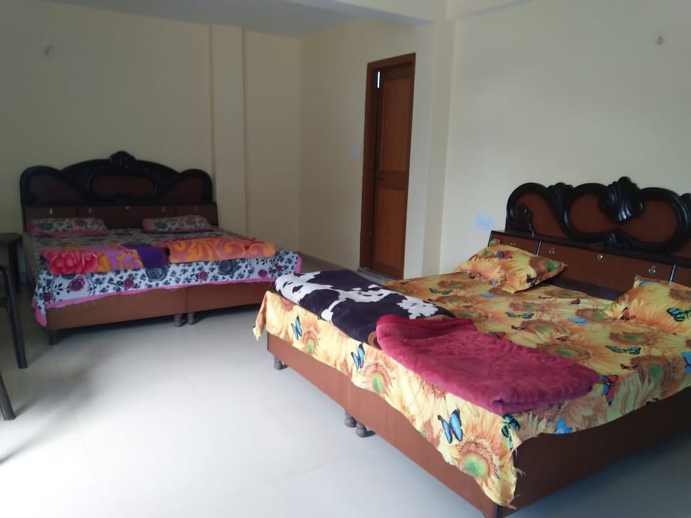 skyward cafe and guest house