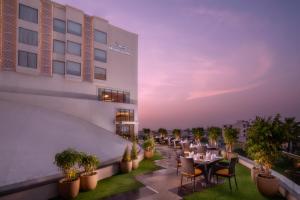 nirvana sarovar portico gorakhpur