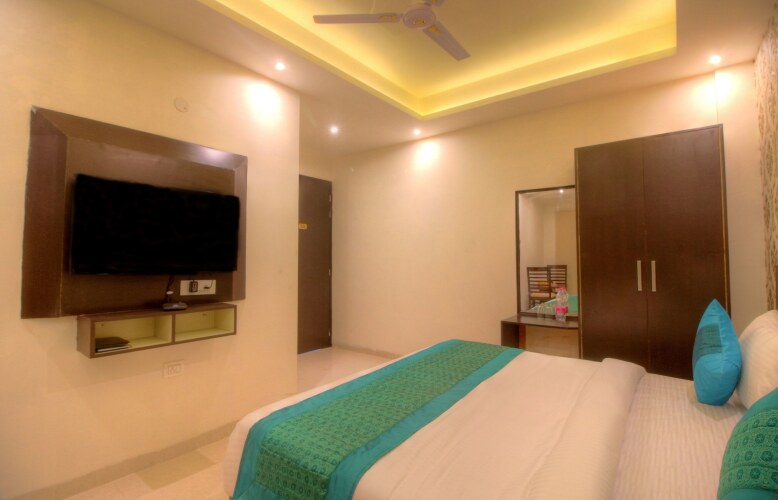 hotel paragon suites