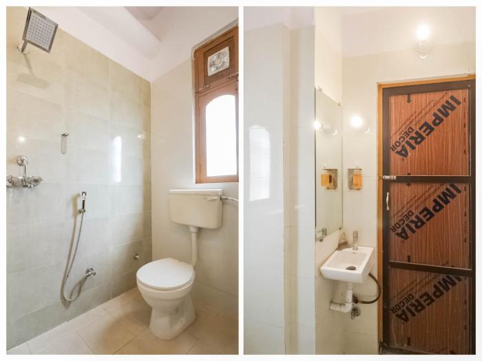 collection o kewal palace hyderabad gate