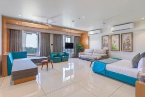 Sunotel,Nashik>>Ahwa,4 star