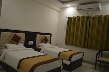 the lotus sutra hotel