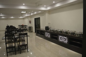 the lotus sutra hotel