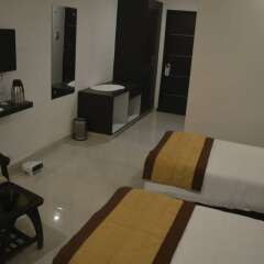 the lotus sutra hotel