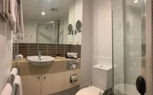 Airport Ascot Motel,Brisbane>>Ascot,4 star