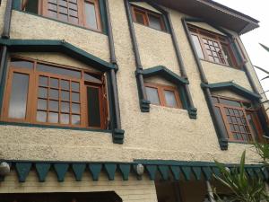 Al Amin Homestay,India>>Srinagar,3 star