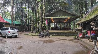 Tegal Dukuh Camp,Gianyar>>Bali,1.5 star