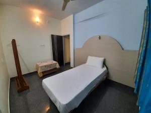 daisey dee homestay