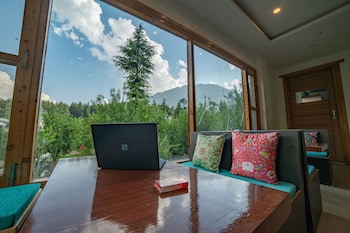 alt life manali