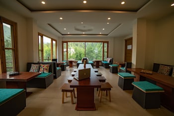alt life manali