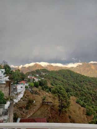 Eden Resort,Lansdowne>>Choubattakhal,3 star