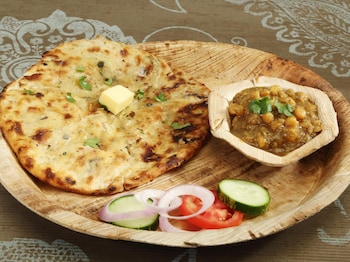 hotel frontier royal