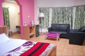 chilapata green resort