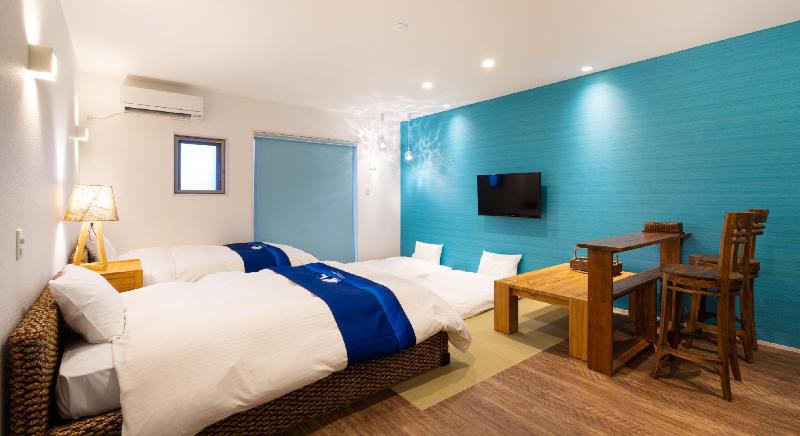 little mermaid hotel ishigakijima