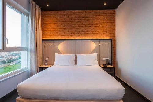 Onomo Hotel Casablanca Sidi Maarouf,Oulad Bou'abid>>Casablanca,3 star