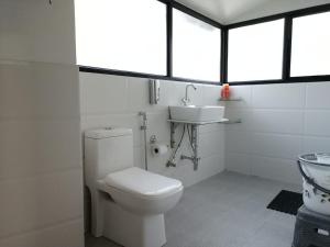 Rockski Boutique Bed & Breakfast,Shillong>>Laitumkhrah,3 star