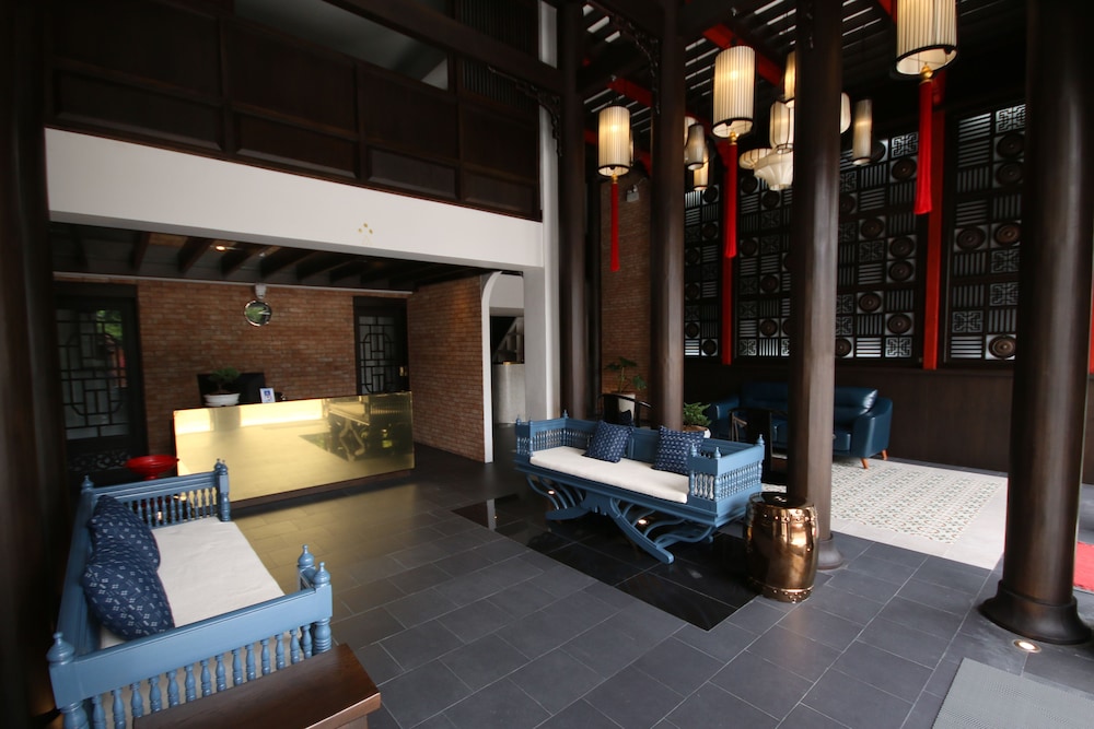 saran boutique hotel thapae