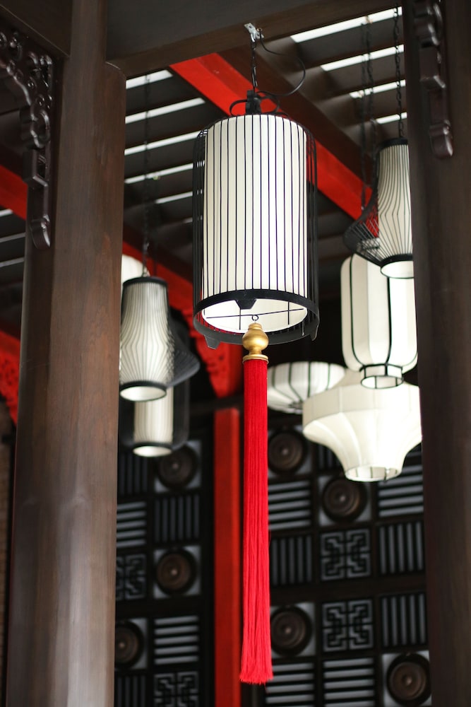 saran boutique hotel thapae