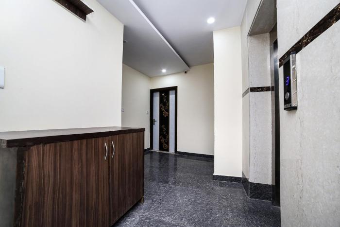 hotel stay house inn