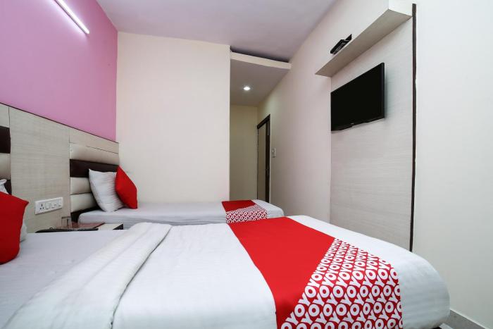 hotel stay house inn