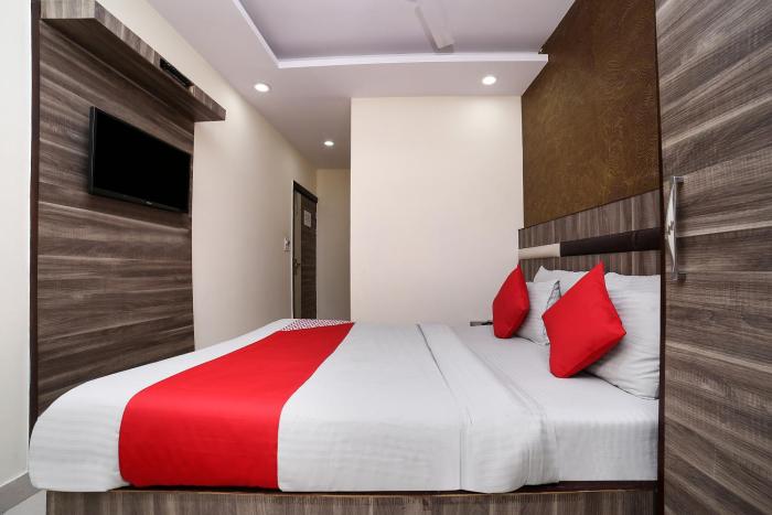 hotel stay house inn