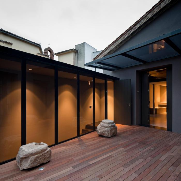 caro hotel
