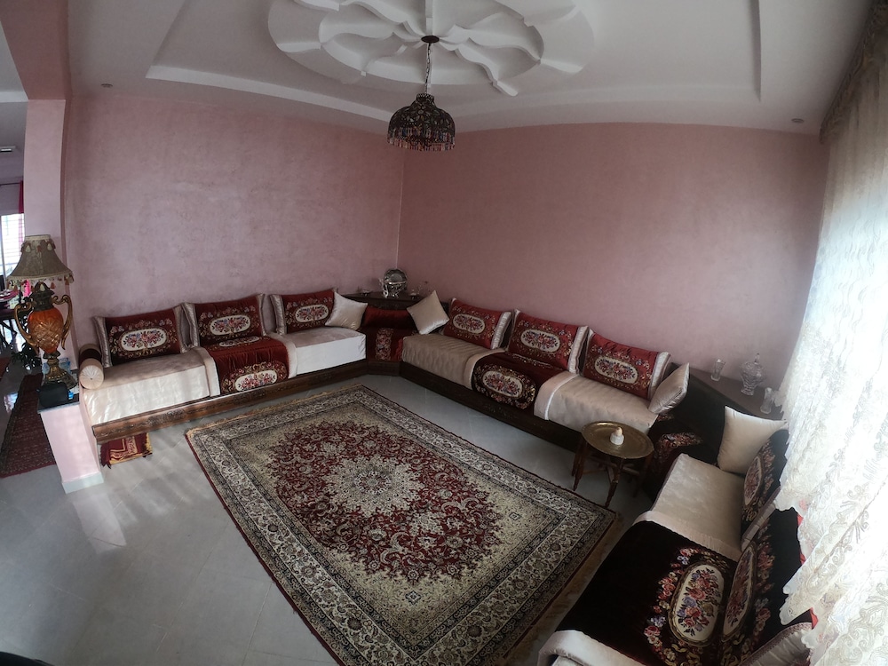 tanjitan hospitalite