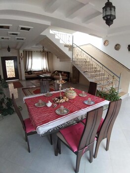 tanjitan hospitalite