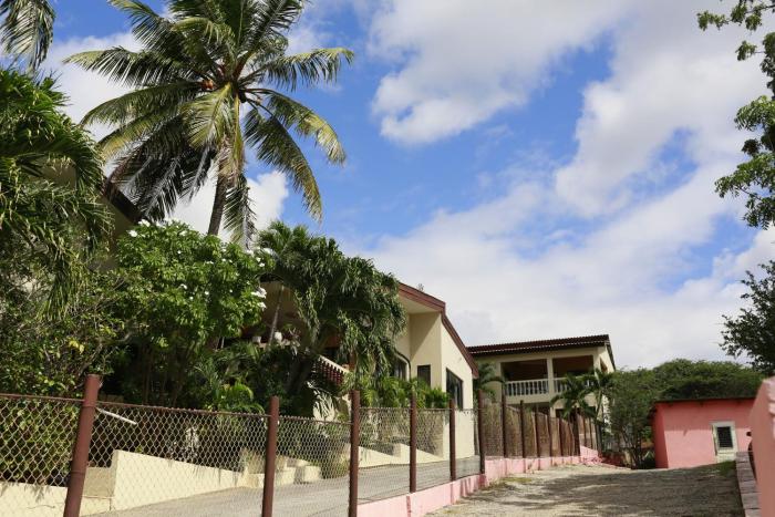 hersher studios and apartments