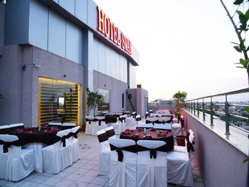 Hotel Swan,Dhakoli,3 star