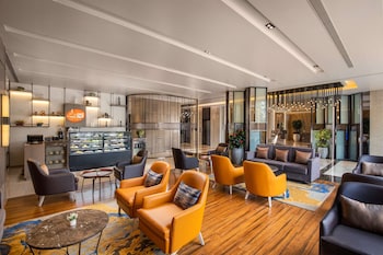 royal hometel suites dahisar mumbai