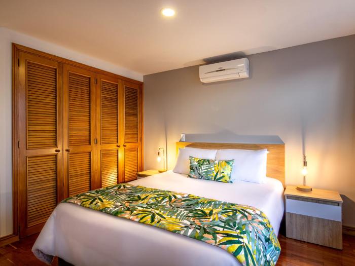 alcazar de oviedo by ee hoteles