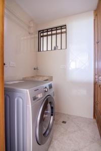 Alcazar De Oviedo By Ee Hoteles,In Medellin (El Poblado),3 star