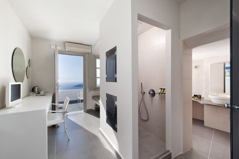 regina mare adults only hotel