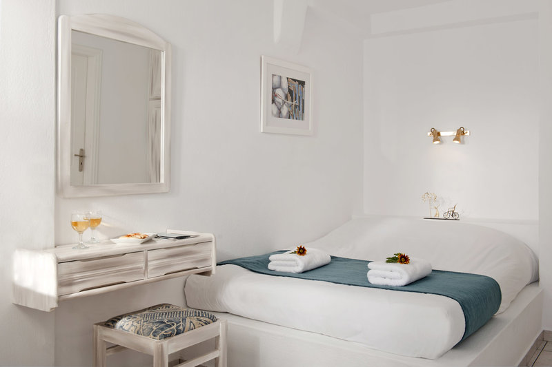 regina mare adults only hotel