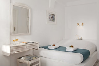 regina mare adults only hotel