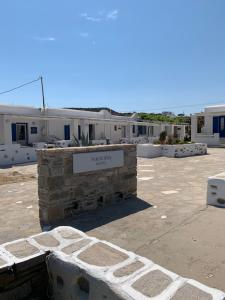 naoussa hotel paros by booking kottas