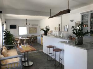 naoussa hotel paros by booking kottas